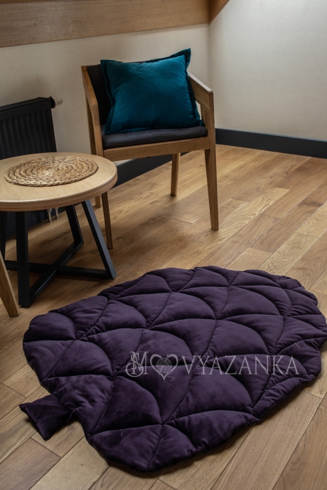 Quilted rug "Cone" 115x90 cm., Material - velor, filler - hypoallergenic synthetic winterizer